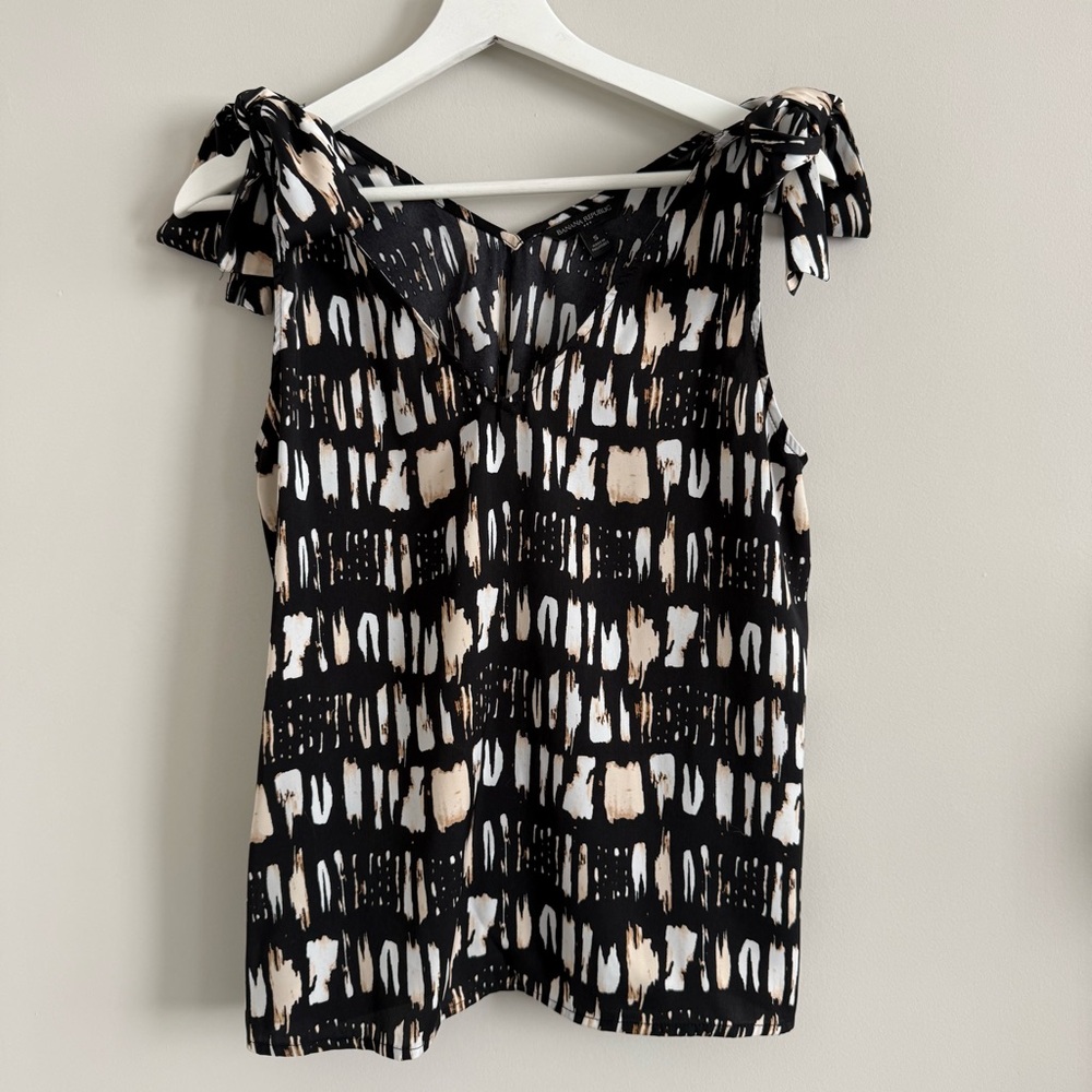 Banana Republic Fast Flippy Two Piece Set Tie Shoulder Top and Skirt Small - Picture 3 of 12